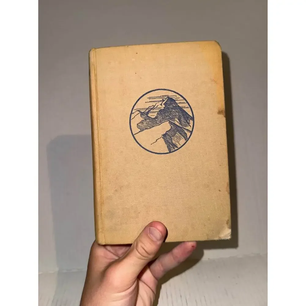 Lost Horizon by James Hilton (1933) Grosset & Dunlap Hardcover Novel
